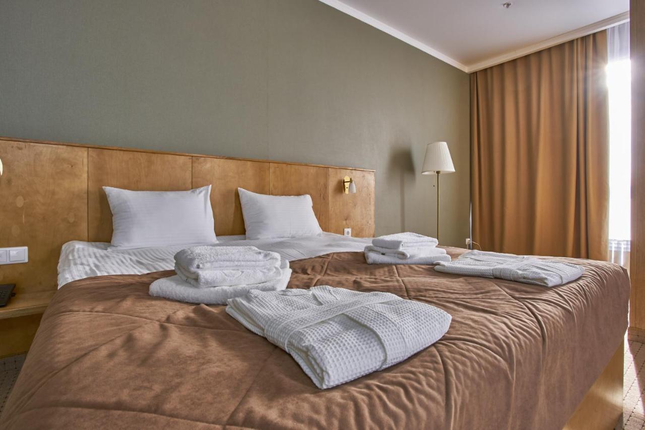 Отель Altyn Eco Park 4*